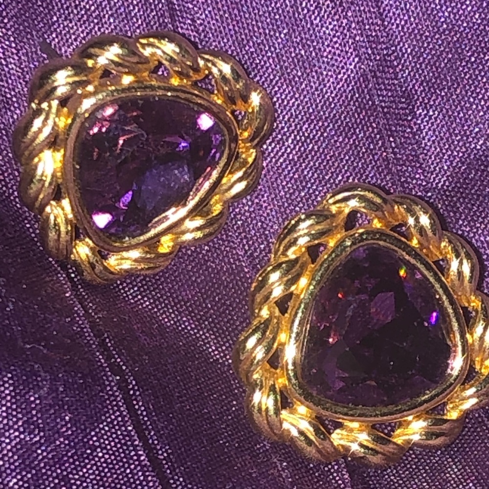 S.A.L vintage earrings